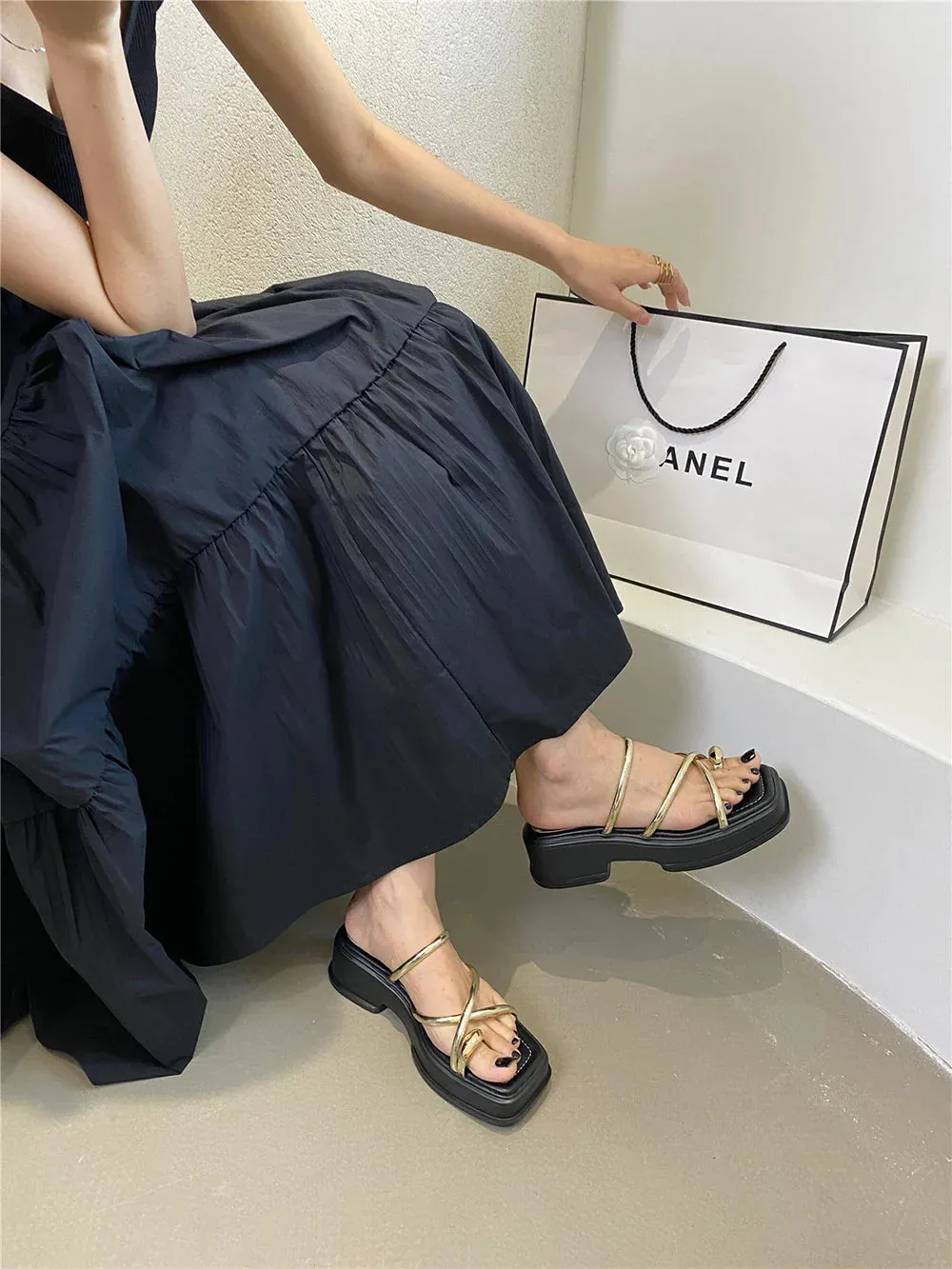 binfenxie  - Elegant Women Slides Slippers Outside Mules Shoes Thick Mid Heels Black White Silver Gold Summer Party Pumps Sexy Office Slides