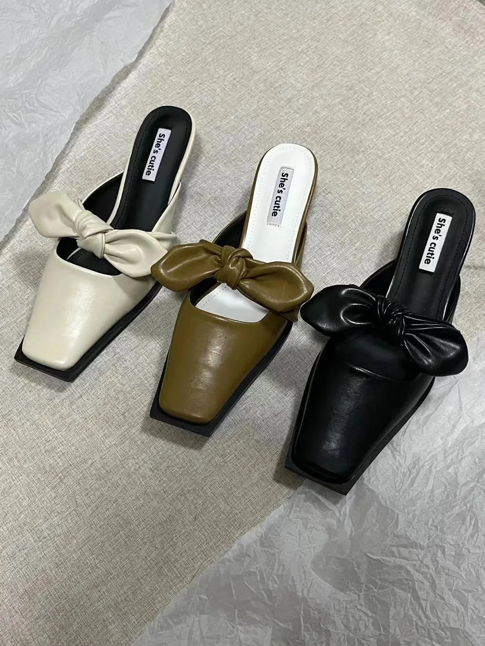 binfenxie  -  Square Toe Women Slippes Summer Outside Mules Shoes Thin Low Heels Black Green White Outside Party Dress Shoes Bow Design Mules