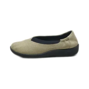Clarks Pumps Fabric Brown Colour For Women
