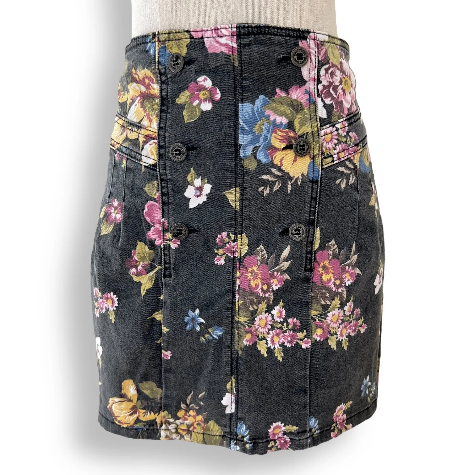 Cute Preloved Floral Denim Skirt