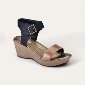 NAOT - CAPRICE - SIZE 39 - ARIZONA TAN/OILY COAL NUBUCK