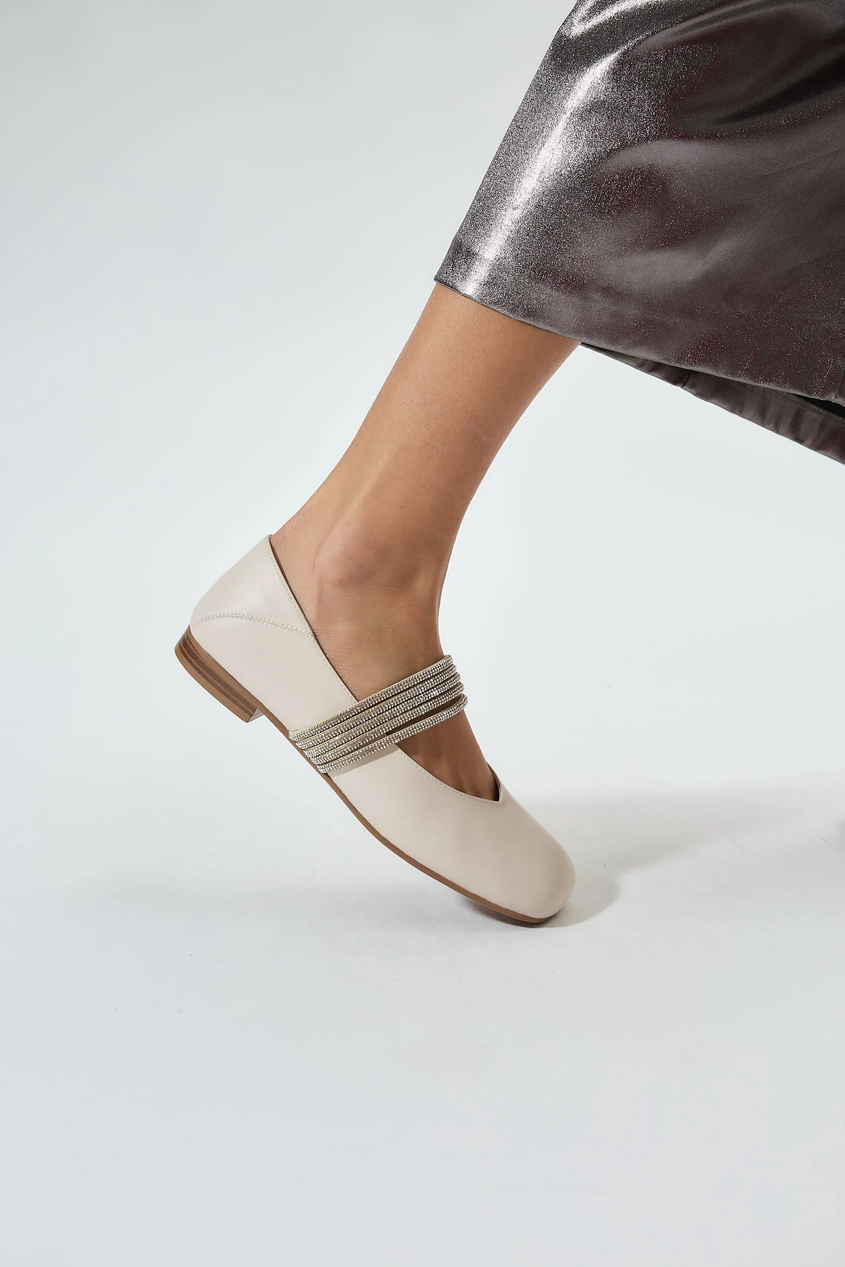 Nessa Beige