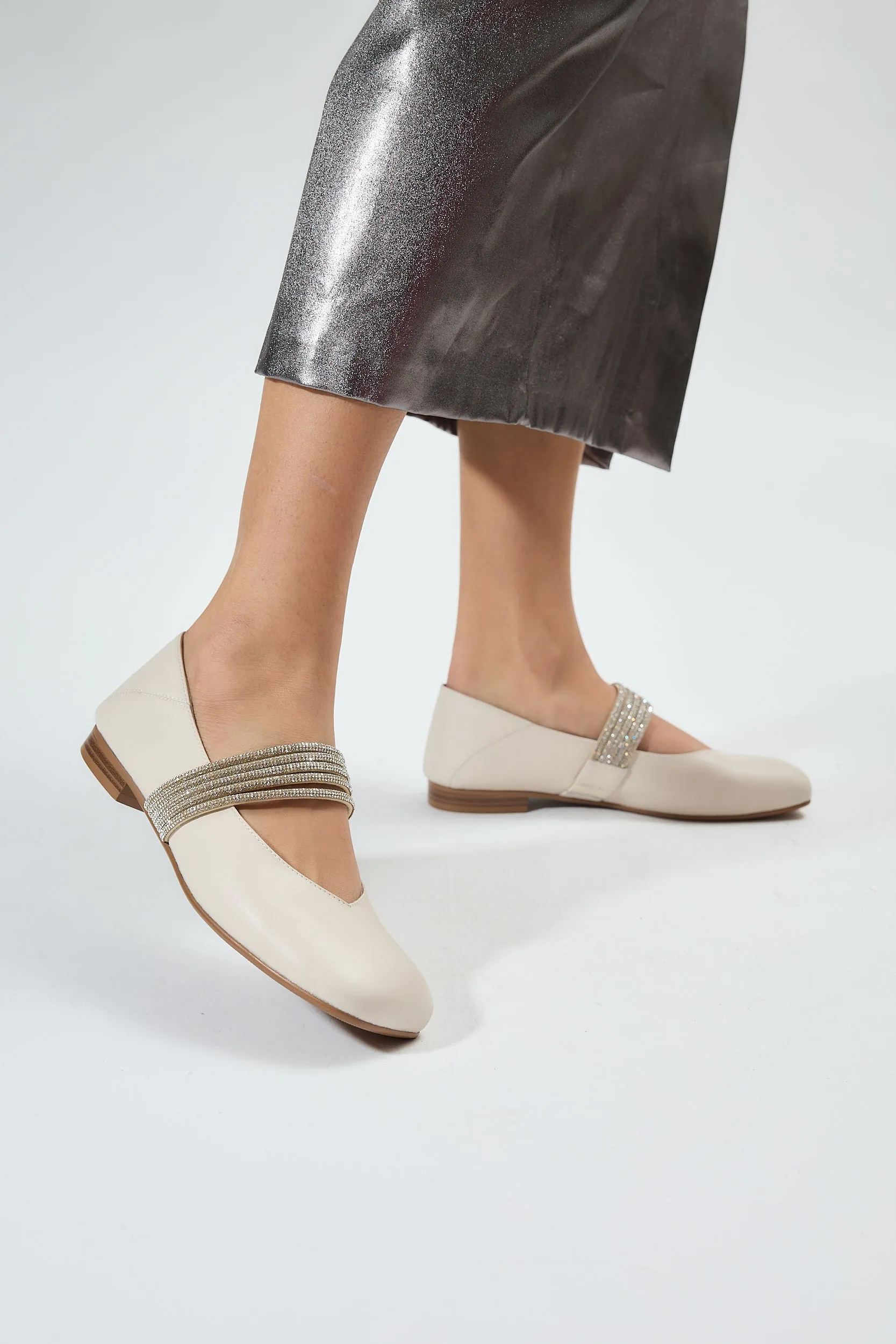 Nessa Beige