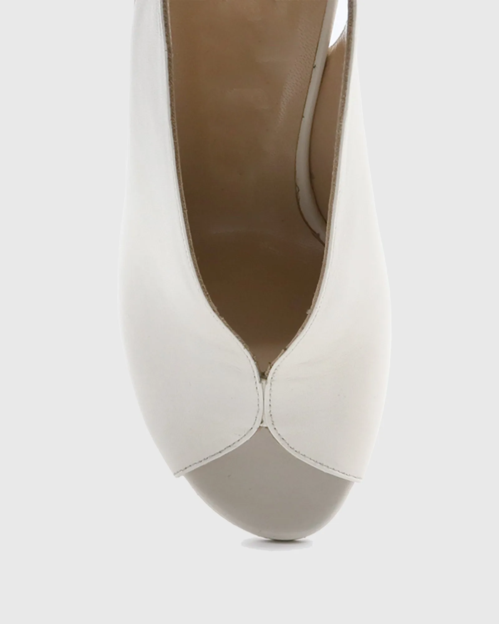 Seiko Fish Mouth Slingback Pumps In White