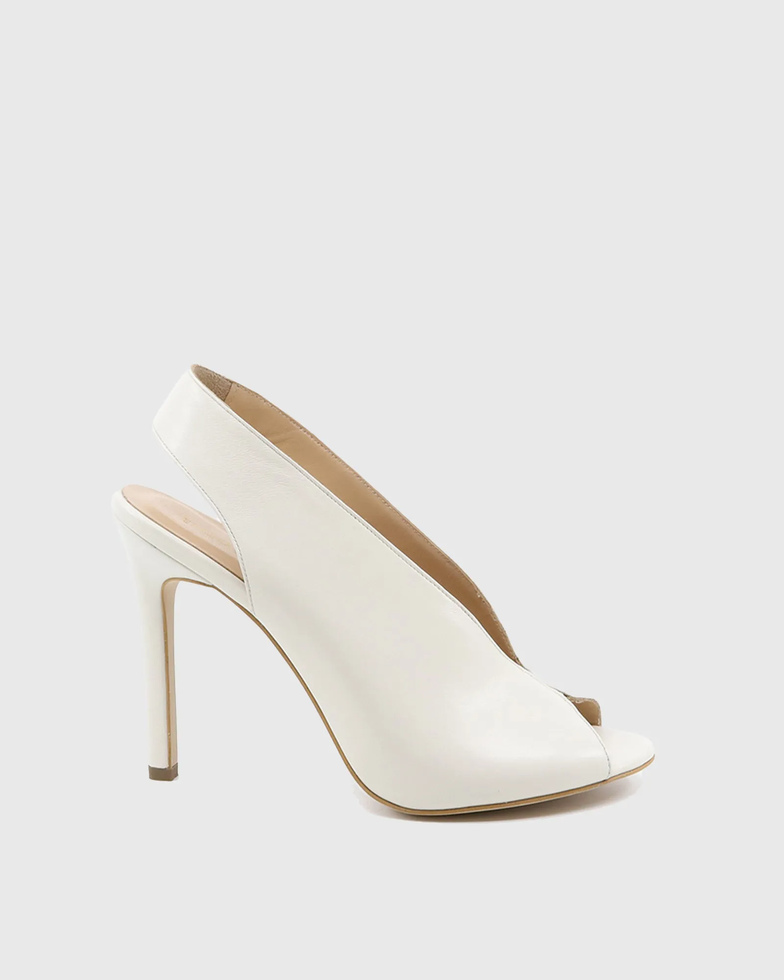 Seiko Fish Mouth Slingback Pumps In White