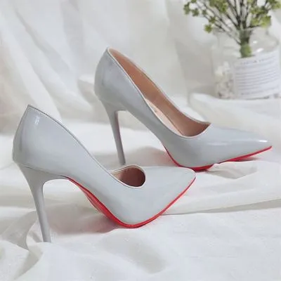 Simple Sleek Heel